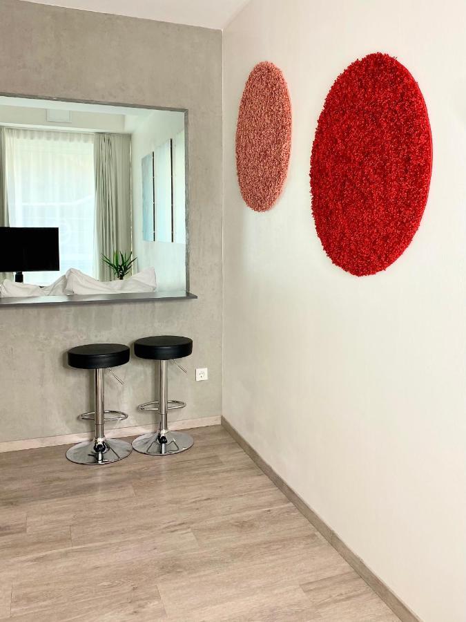 The Suite كولونيا المظهر الخارجي الصورة